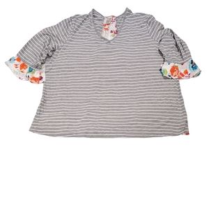Terra & Sky 3X Knit Top Floral and Stripes‎